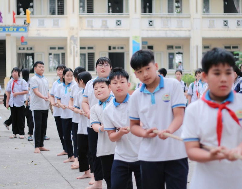 team-building activities for high school students pdf